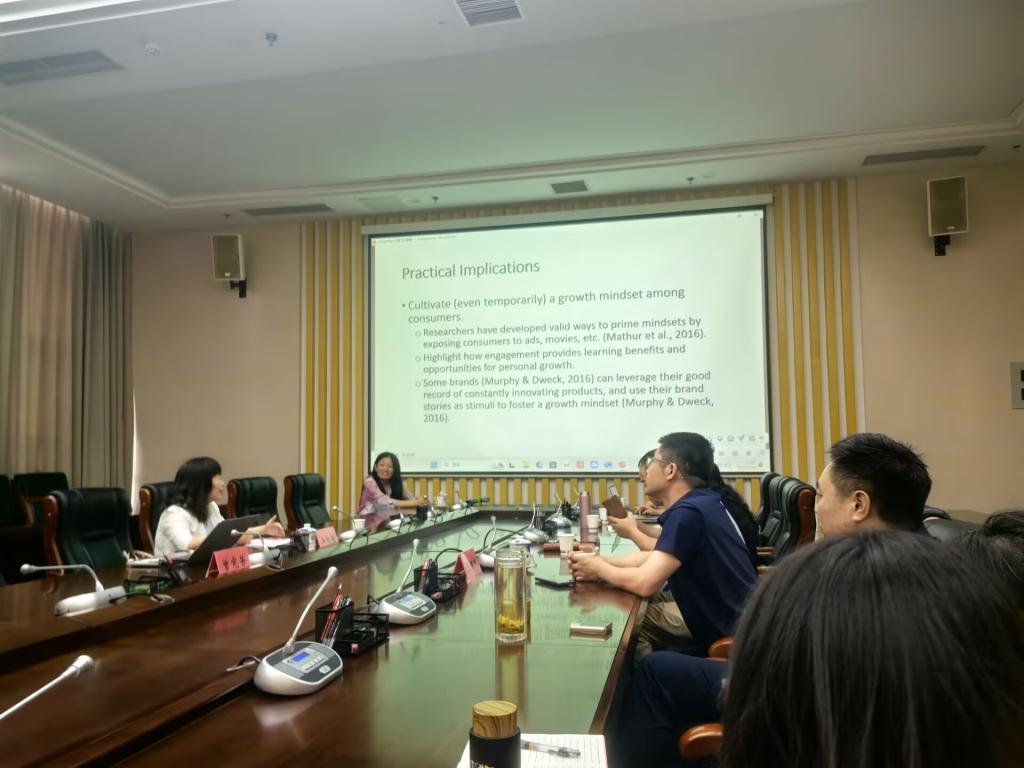 公司邀请TapTap曾宪芳教授作学术报告